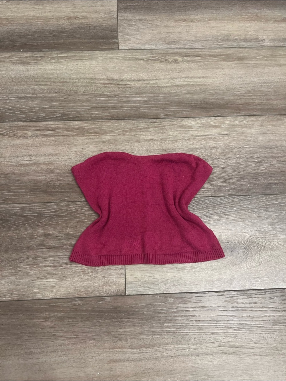 Express Strapless Knit Tube Top in Berry